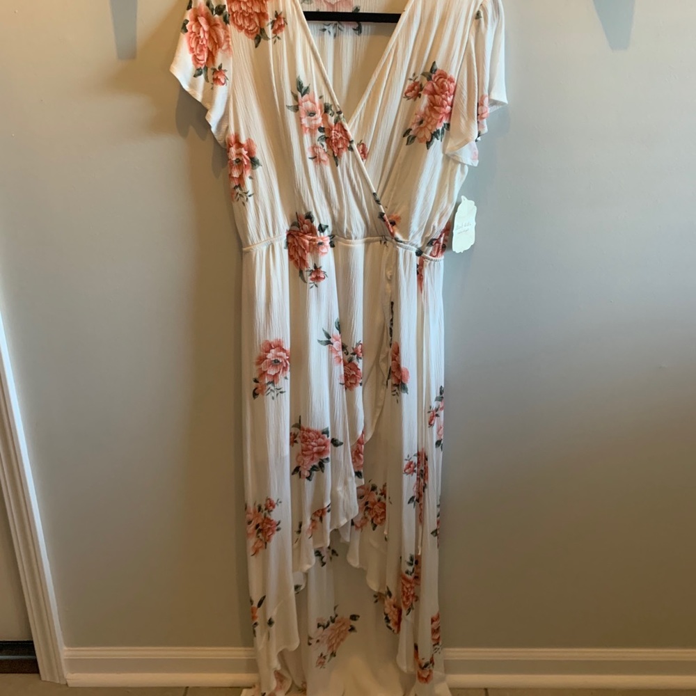 Dress - Picture 2 of 4
